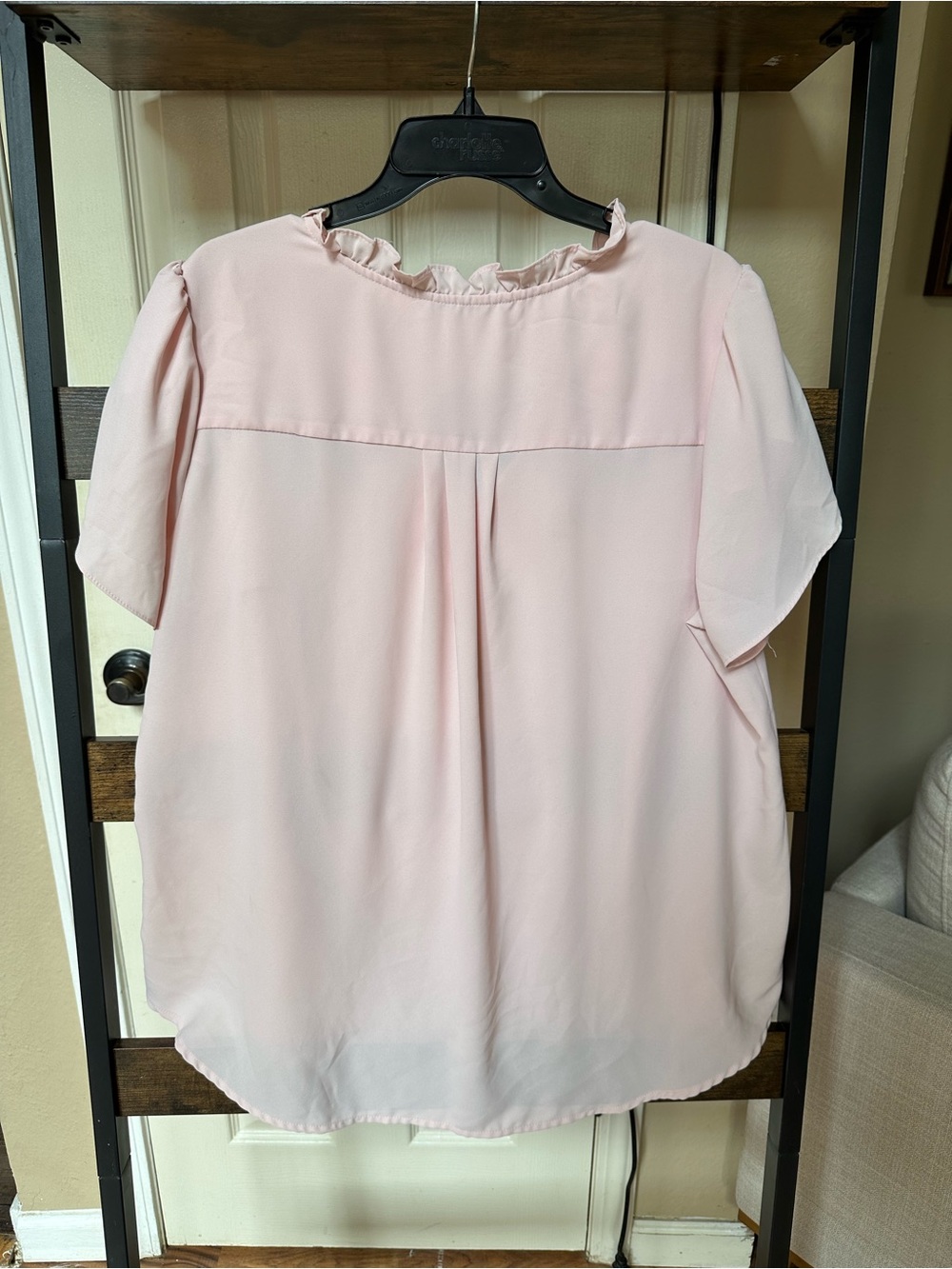 41 Hawthorn Blush Pink Ruffled V-Neck Flutter Sleeve Blouse - Picture 3 of 4